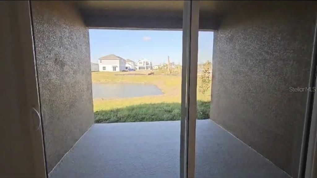 出租: $1,970 (4 贝兹, 2 浴室, 1850 平方英尺)