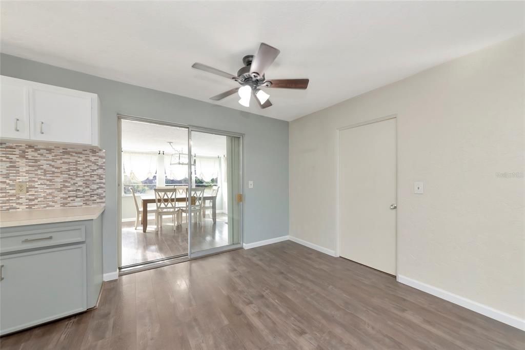 For Sale: $574,999 (3 beds, 2 baths, 1568 Square Feet)