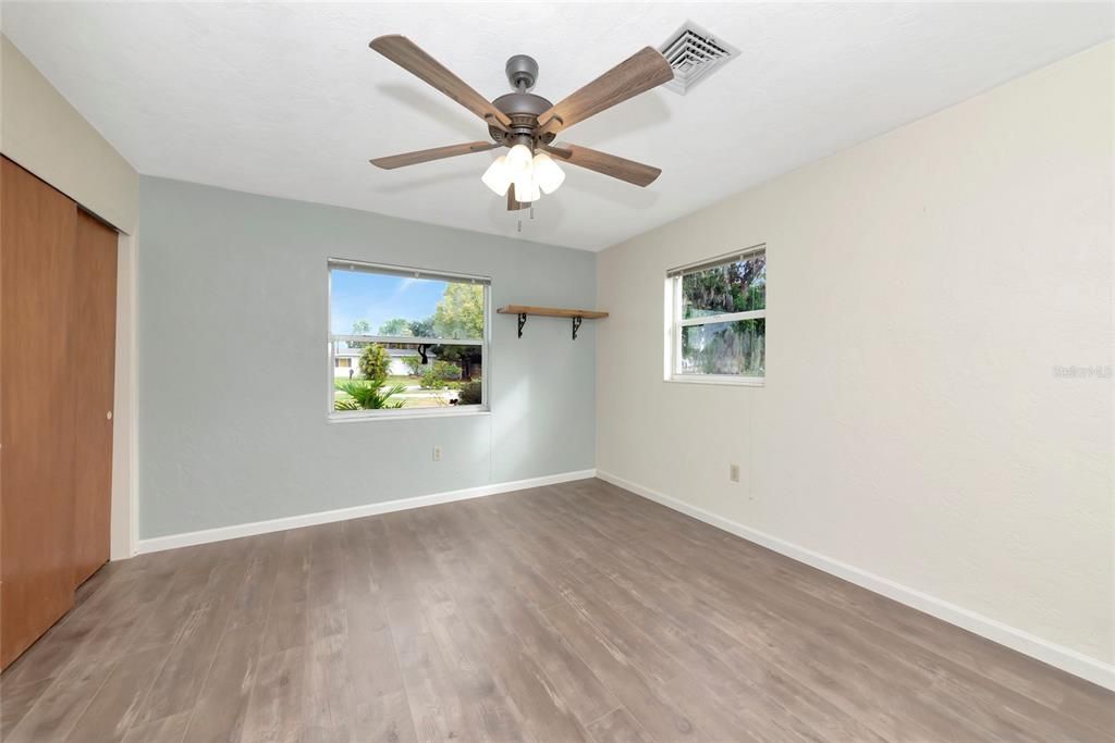 For Sale: $574,999 (3 beds, 2 baths, 1568 Square Feet)