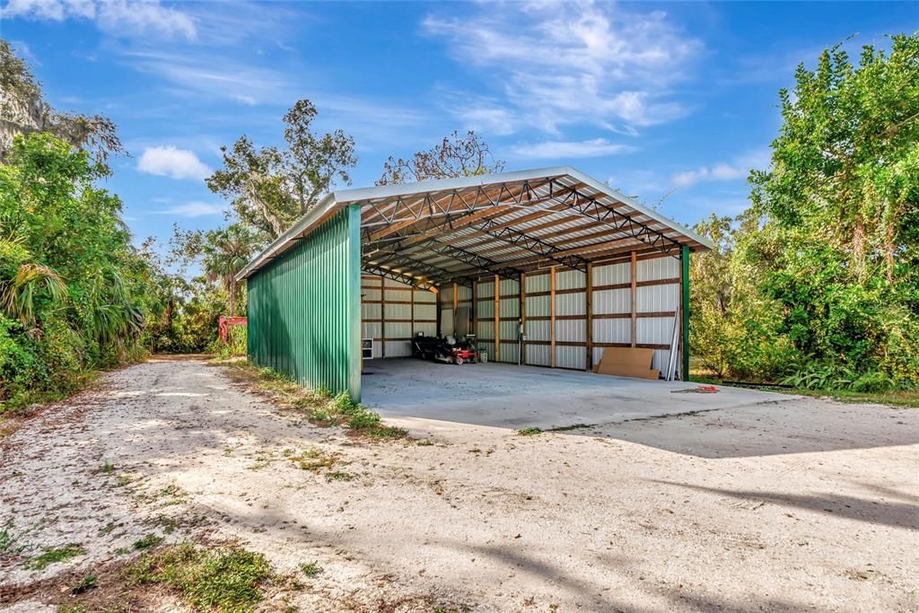 For Sale: $574,999 (3 beds, 2 baths, 1568 Square Feet)