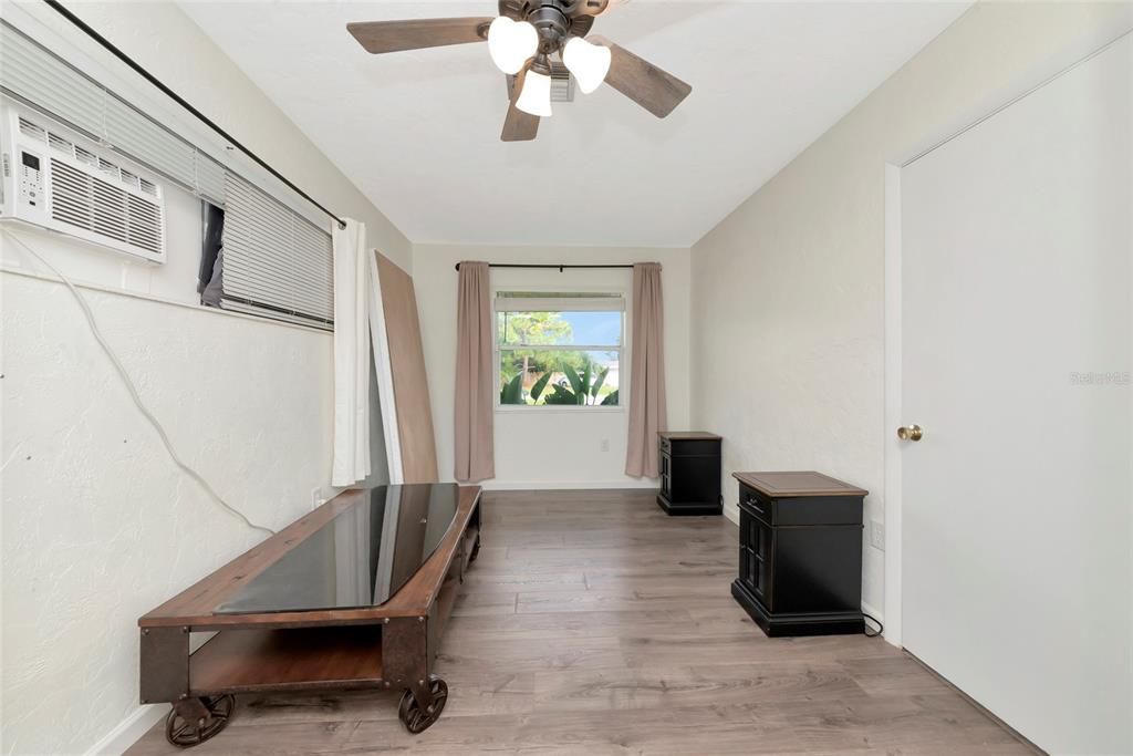 For Sale: $574,999 (3 beds, 2 baths, 1568 Square Feet)