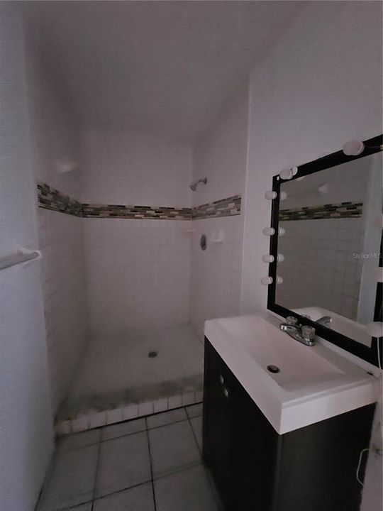 Active With Contract: $299,000 (4 beds, 2 baths, 1470 Square Feet)