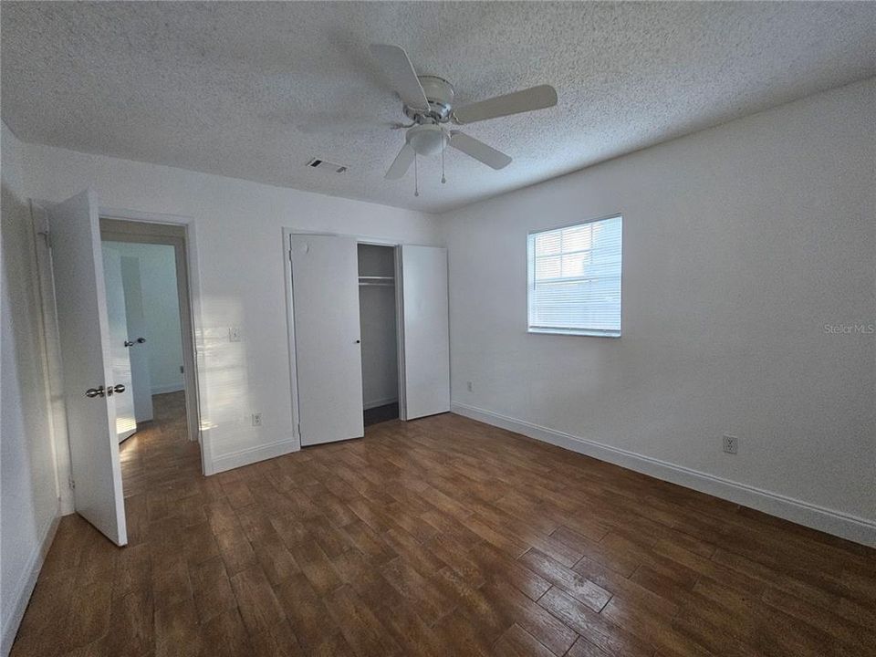 Active With Contract: $299,000 (4 beds, 2 baths, 1470 Square Feet)