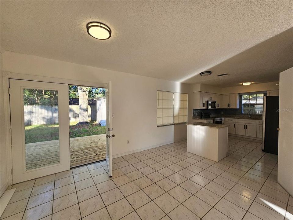 Active With Contract: $299,000 (4 beds, 2 baths, 1470 Square Feet)