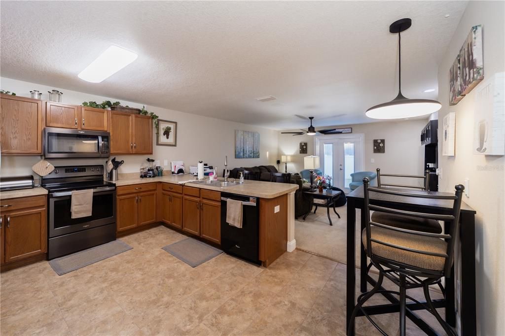 En Renta: $2,500 (4 camas, 2 baños, 1934 Pies cuadrados)