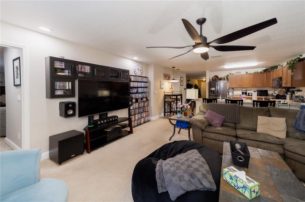 En Renta: $2,500 (4 camas, 2 baños, 1934 Pies cuadrados)