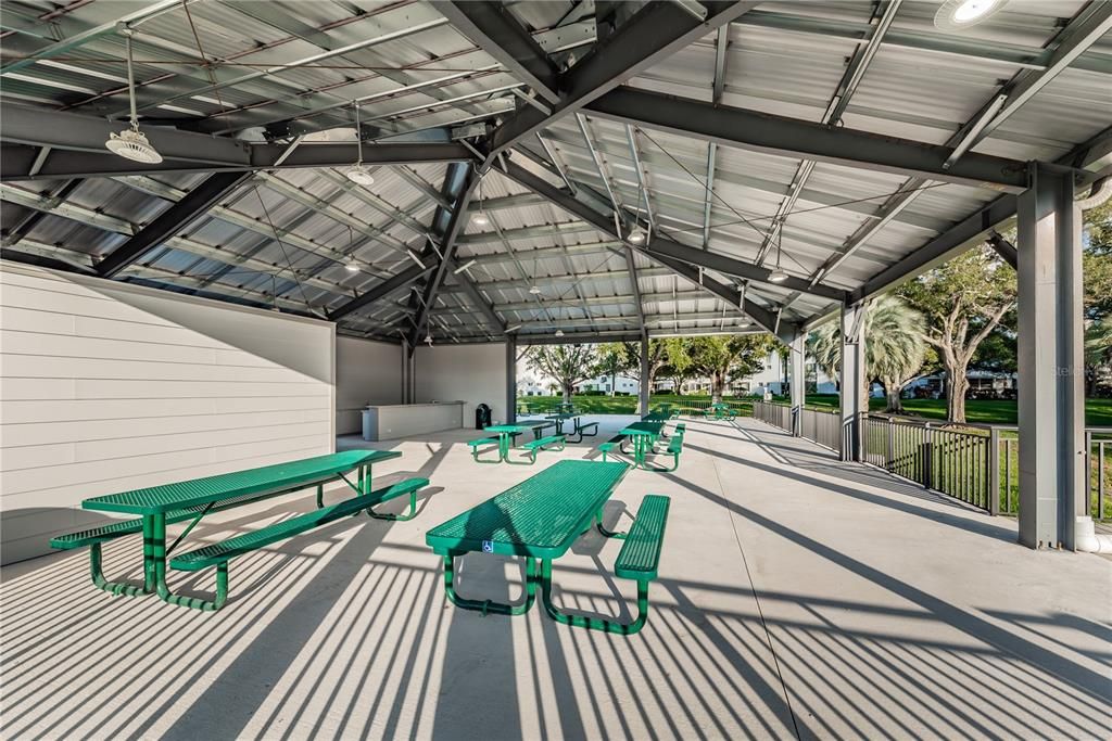 Active With Contract: $149,750 (2 beds, 2 baths, 1100 Square Feet)