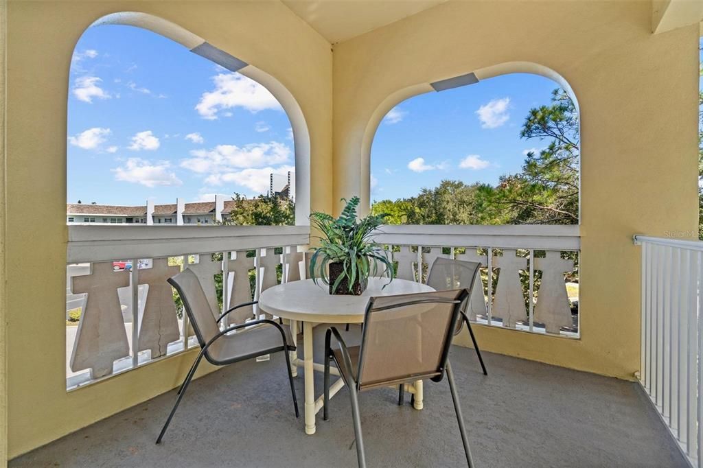 Active With Contract: $149,750 (2 beds, 2 baths, 1100 Square Feet)