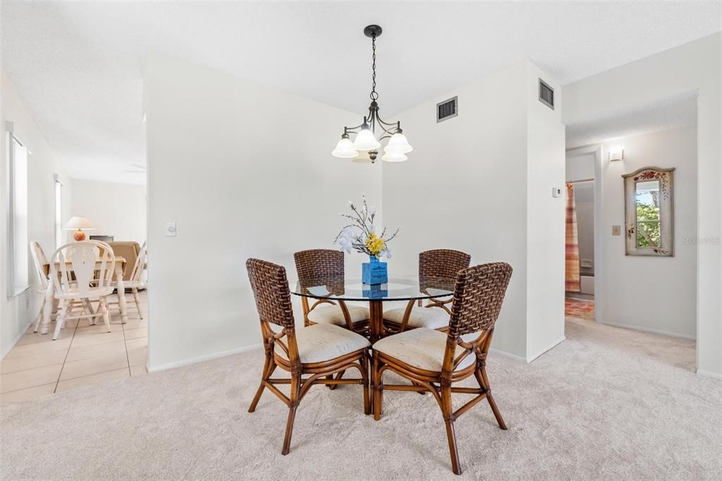 Active With Contract: $149,750 (2 beds, 2 baths, 1100 Square Feet)