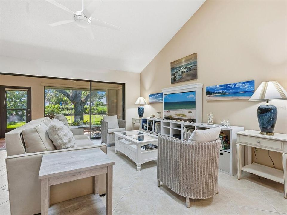 En Venta: $289,000 (2 camas, 2 baños, 1188 Pies cuadrados)