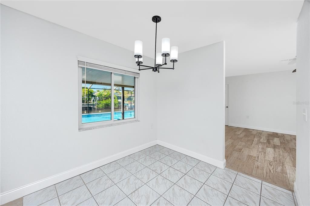 For Sale: $459,000 (3 beds, 2 baths, 1624 Square Feet)