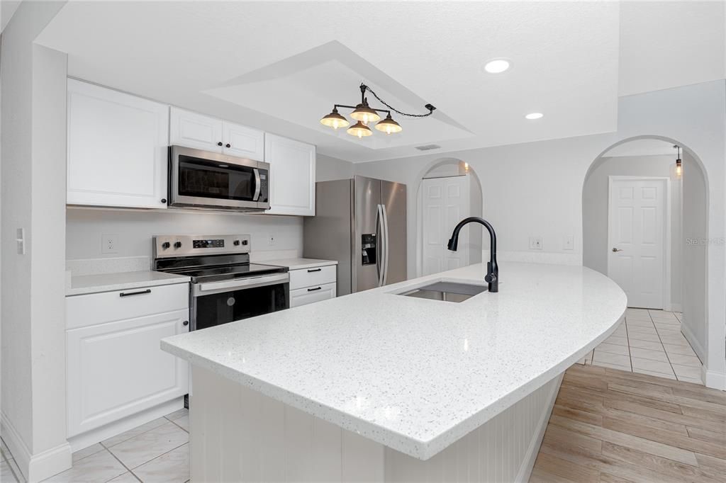 For Sale: $459,000 (3 beds, 2 baths, 1624 Square Feet)