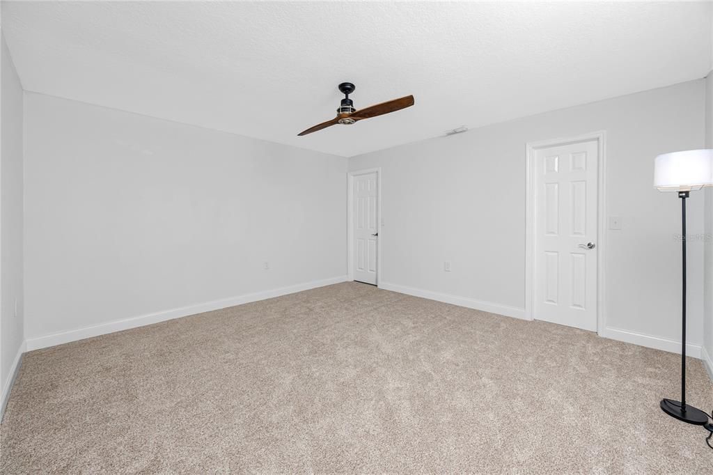 For Sale: $459,000 (3 beds, 2 baths, 1624 Square Feet)