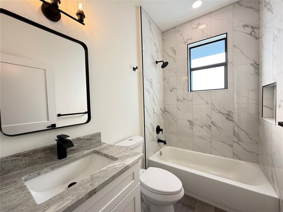 For Sale: $344,000 (3 beds, 2 baths, 1556 Square Feet)