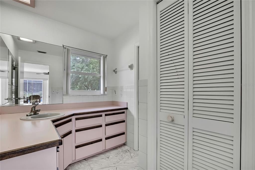 待售: $350,000 (3 贝兹, 2 浴室, 1778 平方英尺)