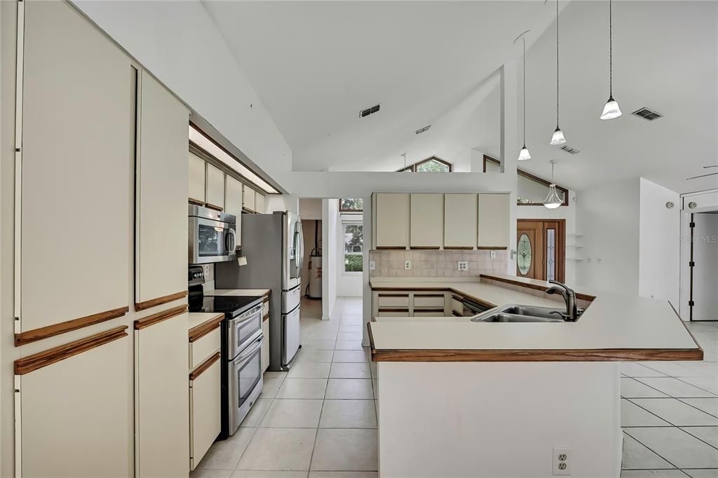 待售: $350,000 (3 贝兹, 2 浴室, 1778 平方英尺)