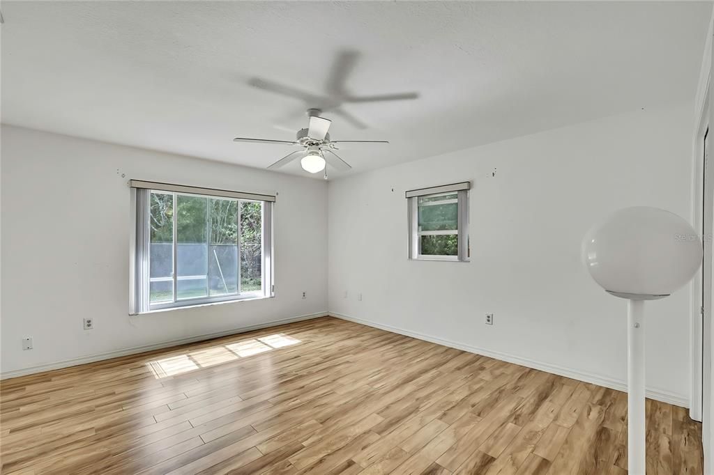 待售: $350,000 (3 贝兹, 2 浴室, 1778 平方英尺)