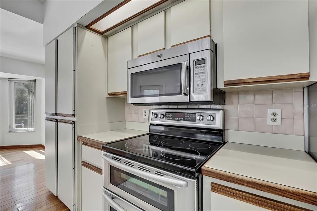 待售: $350,000 (3 贝兹, 2 浴室, 1778 平方英尺)