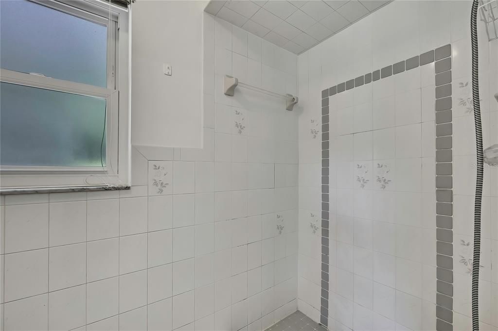 待售: $350,000 (3 贝兹, 2 浴室, 1778 平方英尺)