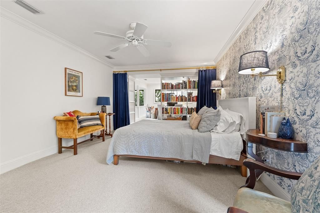 Activo con contrato: $465,000 (2 camas, 2 baños, 1816 Pies cuadrados)