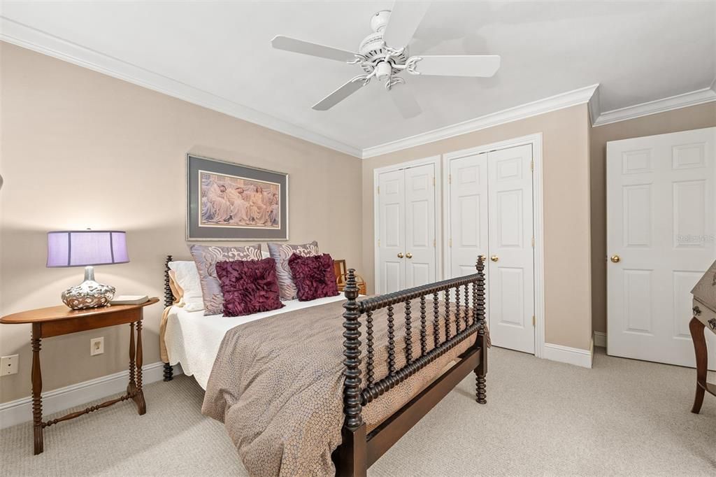 Activo con contrato: $465,000 (2 camas, 2 baños, 1816 Pies cuadrados)