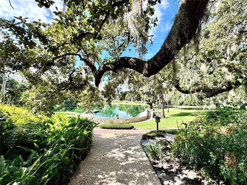 Activo con contrato: $465,000 (2 camas, 2 baños, 1816 Pies cuadrados)