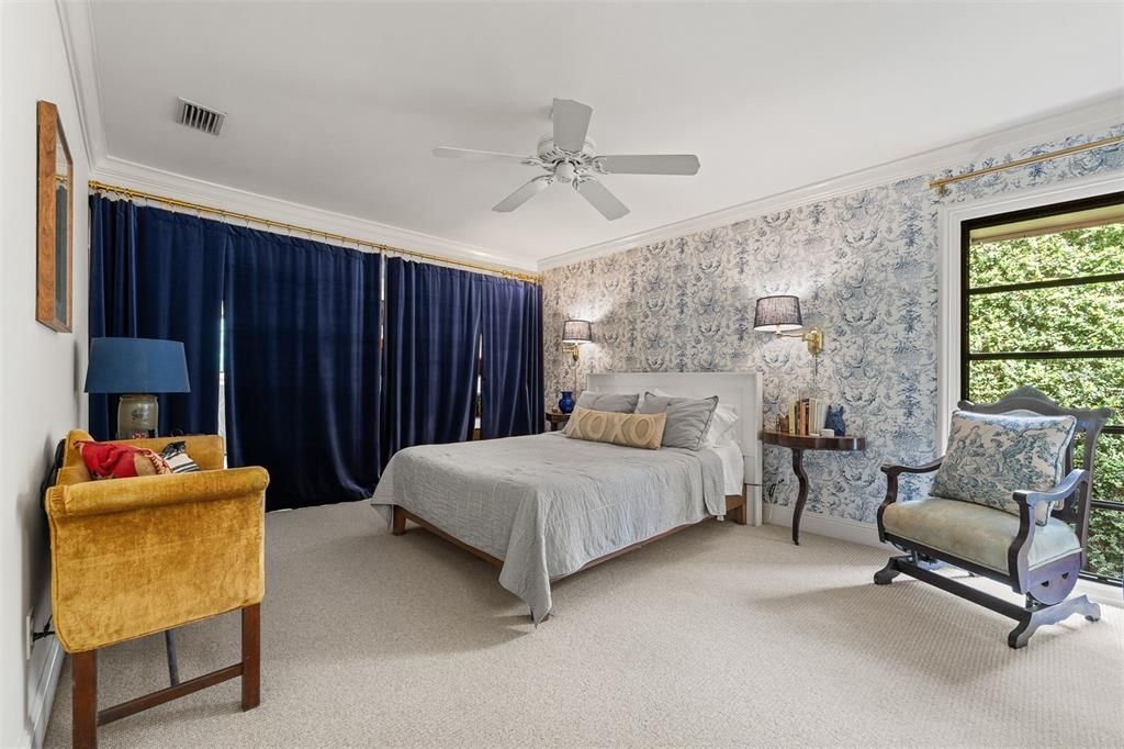 Activo con contrato: $465,000 (2 camas, 2 baños, 1816 Pies cuadrados)