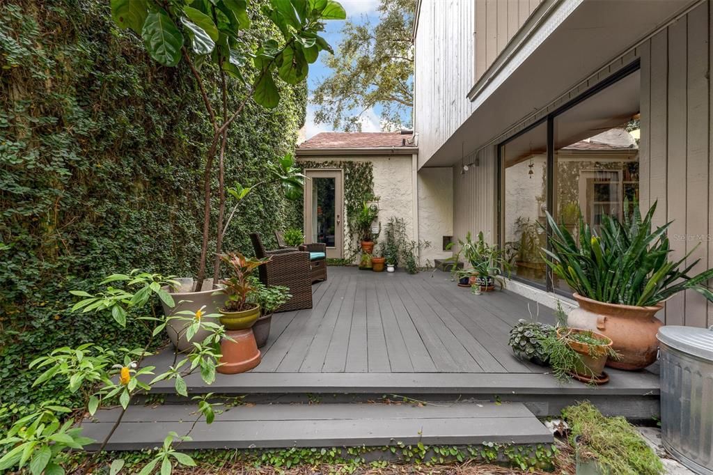 Activo con contrato: $465,000 (2 camas, 2 baños, 1816 Pies cuadrados)