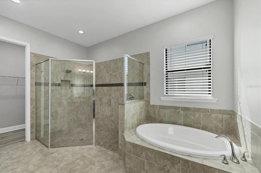 En Renta: $6,500 (4 camas, 2 baños, 2623 Pies cuadrados)