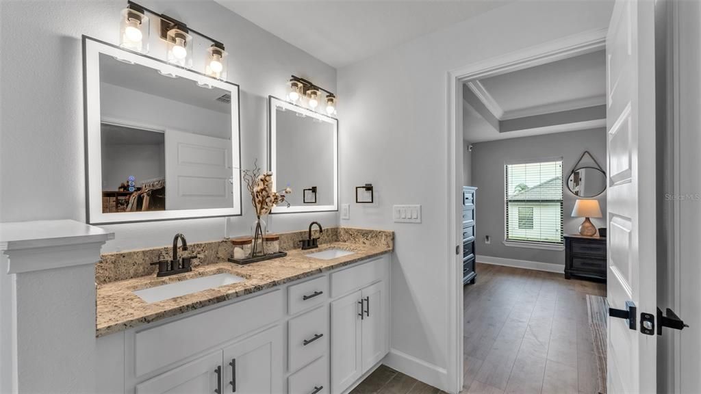 待售: $424,000 (3 贝兹, 2 浴室, 1970 平方英尺)