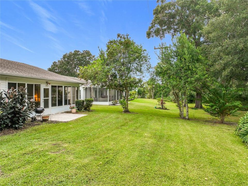 合同活跃: $279,000 (3 贝兹, 2 浴室, 1720 平方英尺)