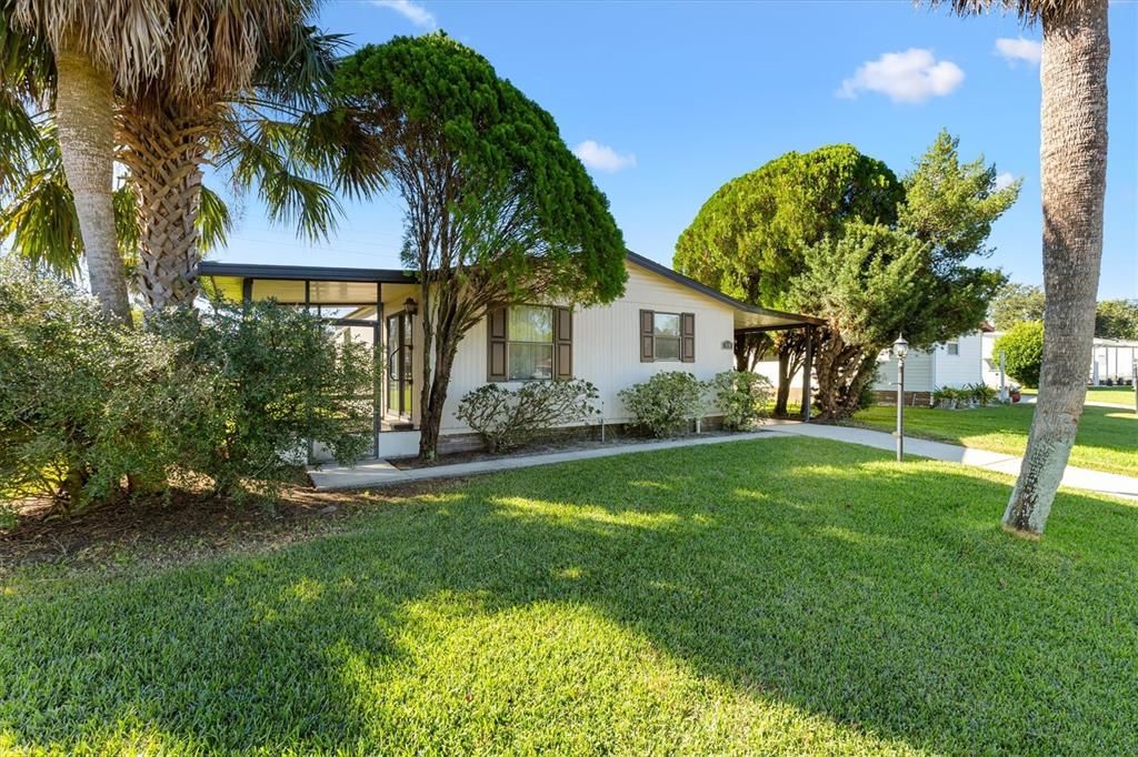 待售: $159,000 (2 贝兹, 1 浴室, 828 平方英尺)