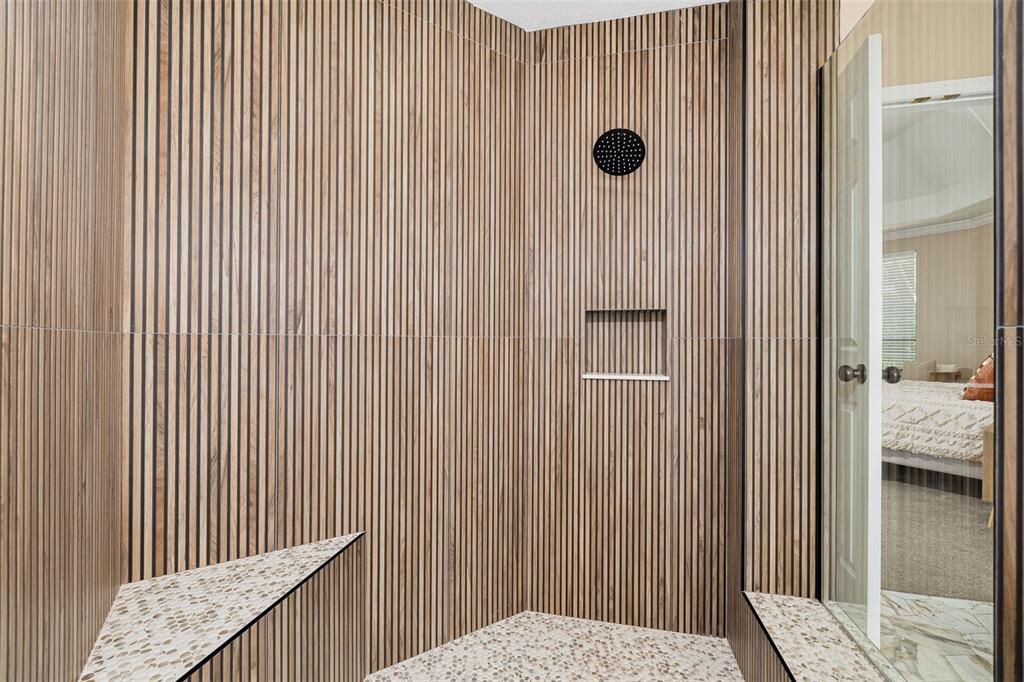 En Venta: $570,000 (4 camas, 4 baños, 3074 Pies cuadrados)