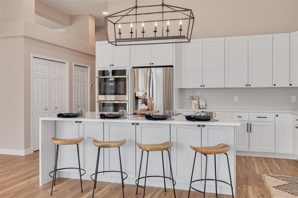 En Venta: $570,000 (4 camas, 4 baños, 3074 Pies cuadrados)