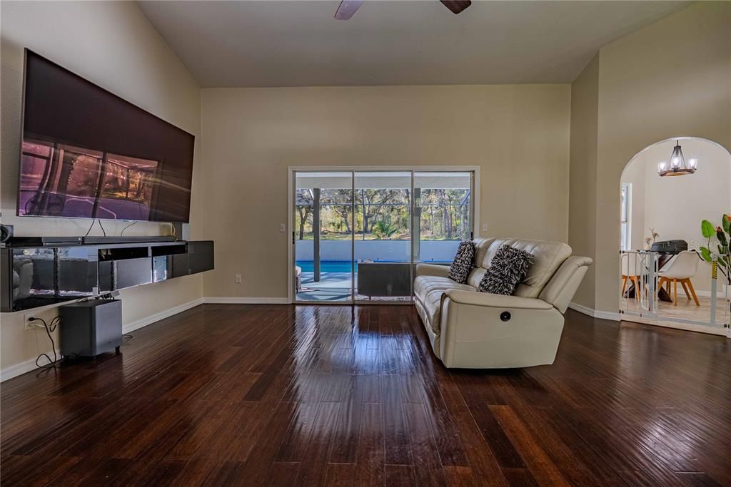 待售: $515,000 (3 贝兹, 2 浴室, 1705 平方英尺)