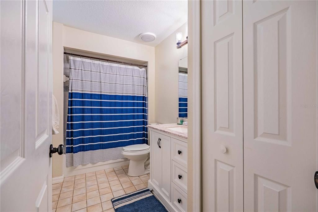 待售: $515,000 (3 贝兹, 2 浴室, 1705 平方英尺)