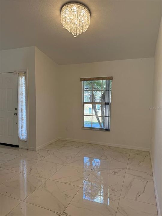 В аренду: $1,900 (3 спален, 2 ванн, 1485 Квадратных фут)