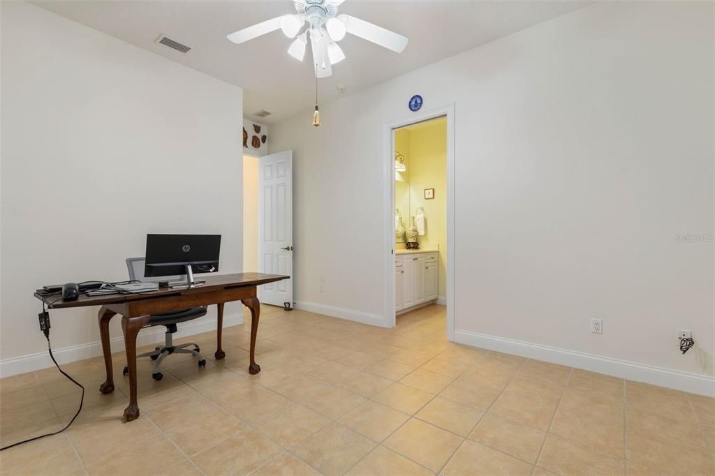 待售: $819,000 (3 贝兹, 2 浴室, 2643 平方英尺)