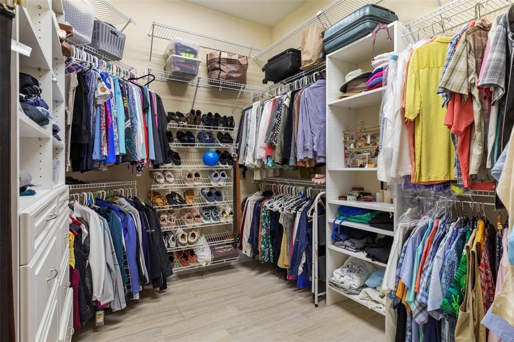 待售: $819,000 (3 贝兹, 2 浴室, 2643 平方英尺)