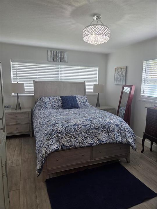 For Sale: $209,900 (2 beds, 2 baths, 1109 Square Feet)