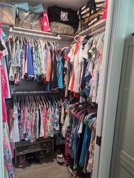 For Sale: $209,900 (2 beds, 2 baths, 1109 Square Feet)