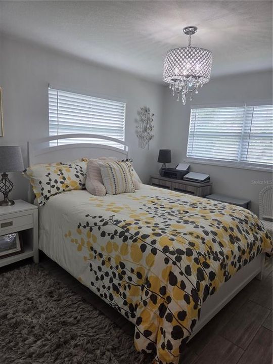 For Sale: $209,900 (2 beds, 2 baths, 1109 Square Feet)