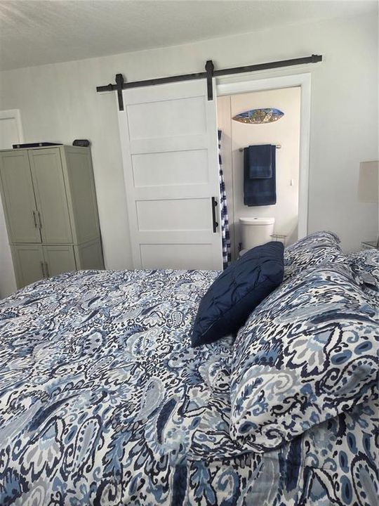 For Sale: $209,900 (2 beds, 2 baths, 1109 Square Feet)