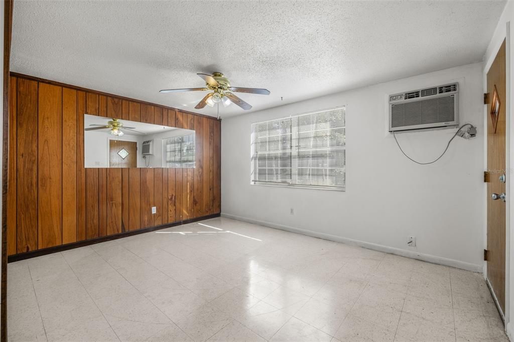 Active With Contract: $250,000 (2 beds, 0 baths, 1080 Square Feet)