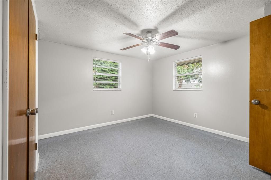 Active With Contract: $250,000 (2 beds, 0 baths, 1080 Square Feet)