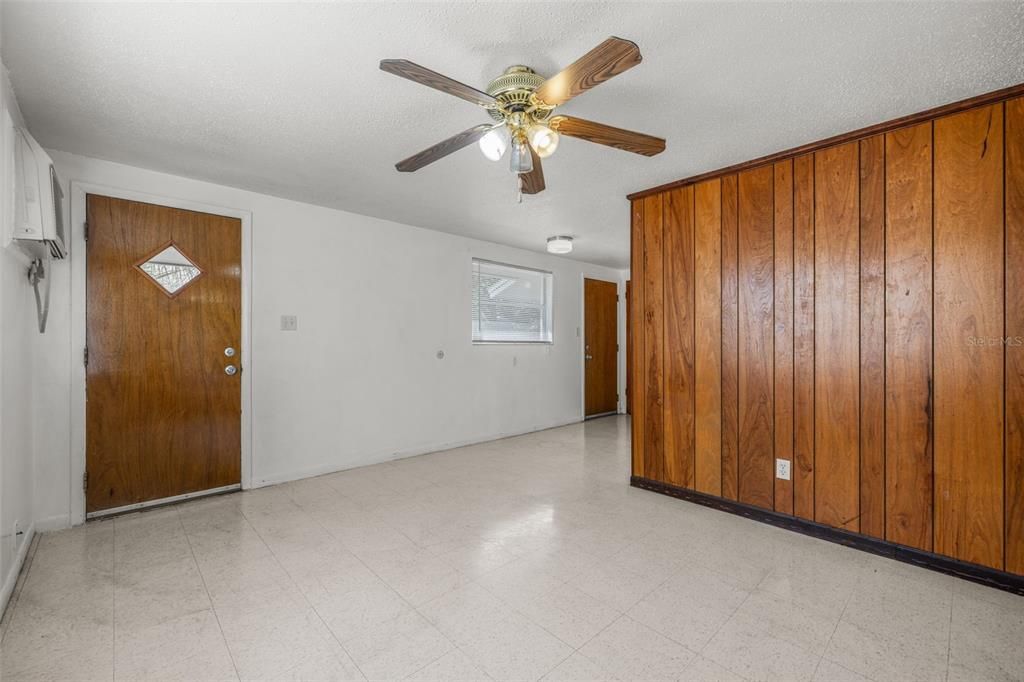 Active With Contract: $250,000 (2 beds, 0 baths, 1080 Square Feet)