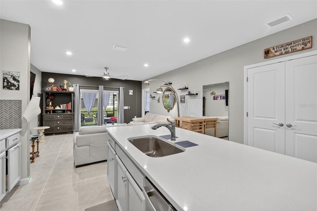 待售: $269,999 (3 贝兹, 2 浴室, 1503 平方英尺)