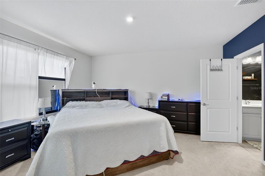 待售: $269,999 (3 贝兹, 2 浴室, 1503 平方英尺)