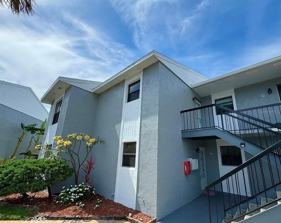 Recently Sold: $180,000 (2 beds, 2 baths, 1020 Square Feet)