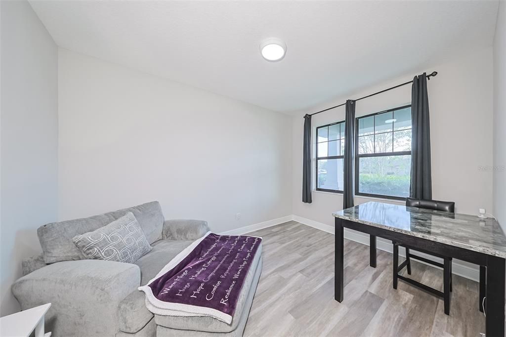 На продажу: $570,000 (4 спален, 4 ванн, 2949 Квадратных фут)